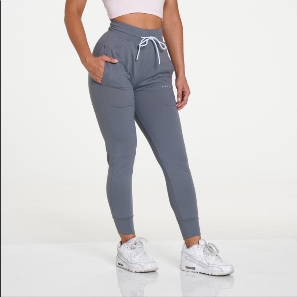 Nvgtn joggers